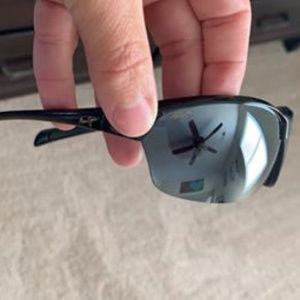 Maui Jim Hot Sands sunglasses